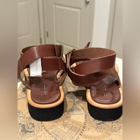 NWT Free People Hazel Flatform Sandals 9 Coconut Shell Brown Leather Toe Post - Picture 7 of 15